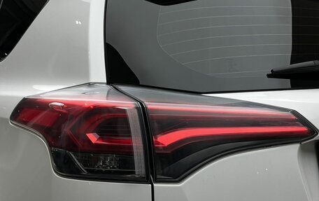 Toyota RAV4, 2015 год, 2 299 000 рублей, 7 фотография