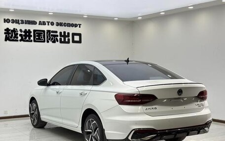 Volkswagen Lavida, 2022 год, 1 900 000 рублей, 2 фотография