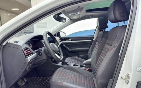 Volkswagen Lavida, 2022 год, 1 900 000 рублей, 7 фотография