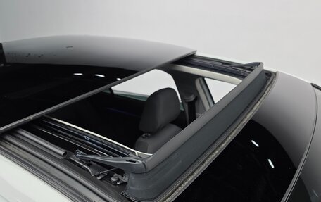 Volkswagen Golf VIII, 2022 год, 2 330 000 рублей, 18 фотография