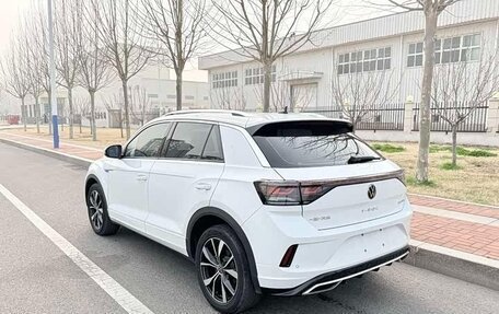 Volkswagen T-Roc I, 2023 год, 1 850 333 рублей, 10 фотография