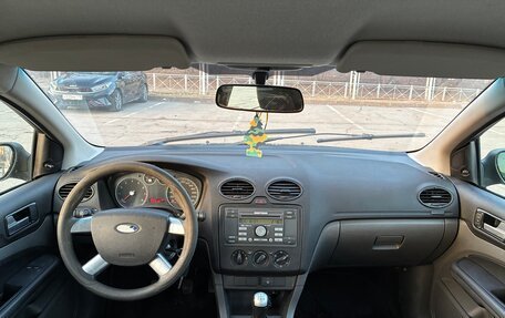 Ford Focus II рестайлинг, 2007 год, 13 фотография