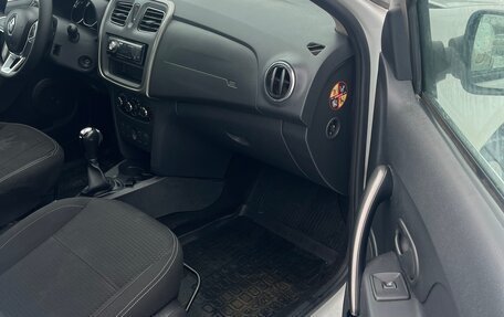 Renault Logan II, 2021 год, 650 000 рублей, 12 фотография