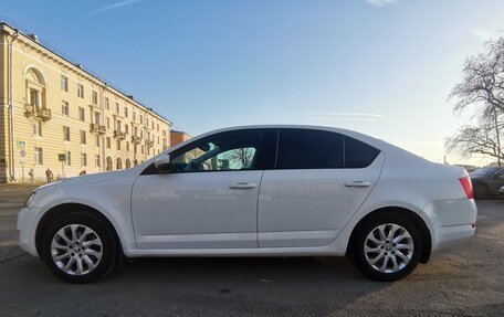 Skoda Octavia, 2015 год, 1 350 000 рублей, 2 фотография
