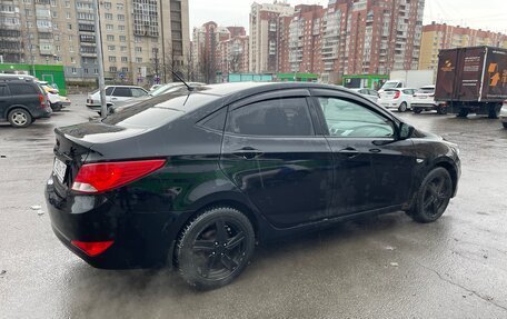 Hyundai Solaris II рестайлинг, 2015 год, 710 000 рублей, 2 фотография