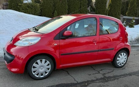 Peugeot 107 I рестайлинг, 2008 год, 450 000 рублей, 3 фотография