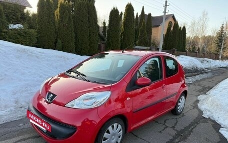 Peugeot 107 I рестайлинг, 2008 год, 450 000 рублей, 2 фотография