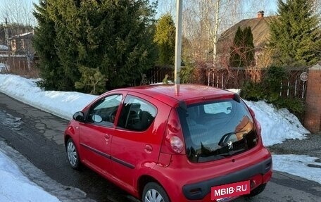 Peugeot 107 I рестайлинг, 2008 год, 450 000 рублей, 15 фотография