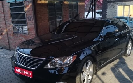 Lexus LS IV, 2007 год, 980 000 рублей, 2 фотография