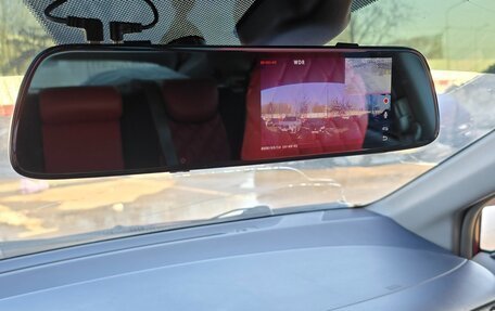 Honda Insight II рестайлинг, 2010 год, 550 000 рублей, 20 фотография