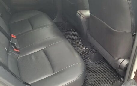 Toyota C-HR I рестайлинг, 2017 год, 2 200 000 рублей, 14 фотография