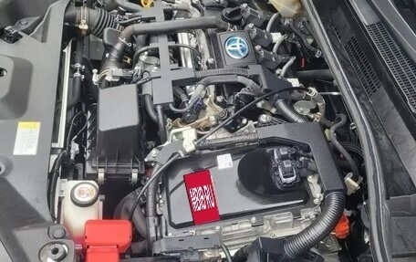 Toyota C-HR I рестайлинг, 2017 год, 2 200 000 рублей, 10 фотография