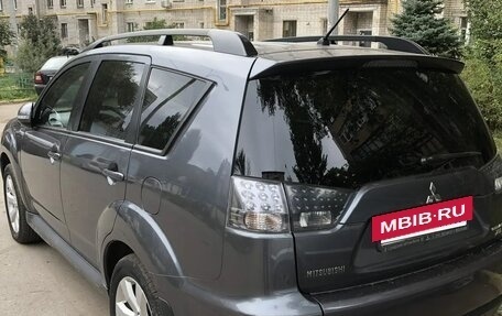 Mitsubishi Outlander III рестайлинг 3, 2011 год, 1 400 000 рублей, 3 фотография