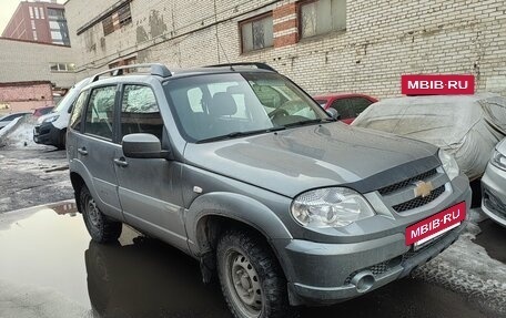 Chevrolet Niva I рестайлинг, 2013 год, 635 000 рублей, 2 фотография