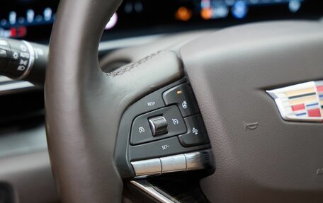 Cadillac Escalade V, 2021 год, 9 000 000 рублей, 29 фотография