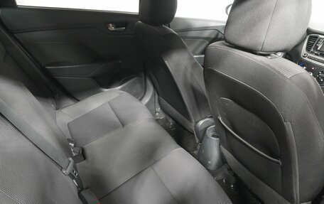 Hyundai Solaris II рестайлинг, 2018 год, 989 000 рублей, 11 фотография