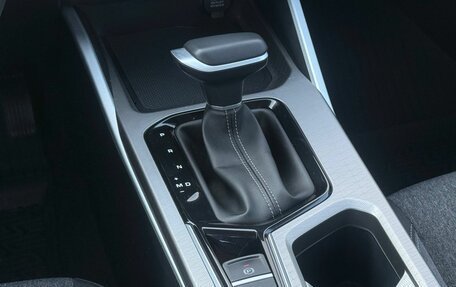 Geely Emgrand, 2024 год, 1 969 000 рублей, 22 фотография