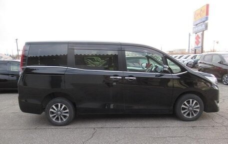 Toyota Esquire I, 2021 год, 2 170 333 рублей, 6 фотография