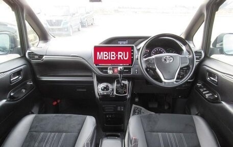 Toyota Esquire I, 2021 год, 2 170 333 рублей, 15 фотография