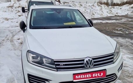 Volkswagen Touareg III, 2017 год, 3 300 000 рублей, 1 фотография