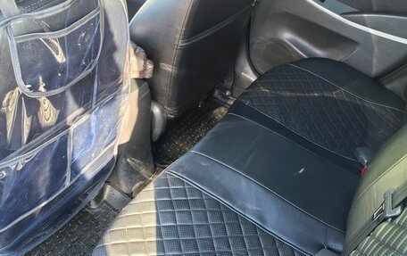 Hyundai Solaris II рестайлинг, 2013 год, 1 100 000 рублей, 10 фотография