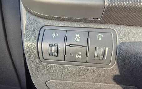 Hyundai Solaris II рестайлинг, 2013 год, 1 100 000 рублей, 9 фотография