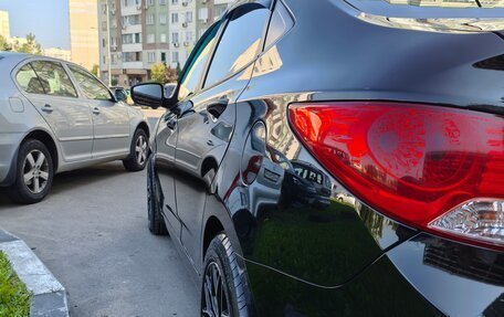 Hyundai Solaris II рестайлинг, 2013 год, 1 100 000 рублей, 18 фотография