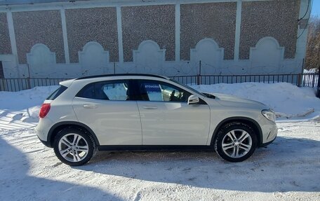 Mercedes-Benz GLA, 2015 год, 1 950 000 рублей, 6 фотография