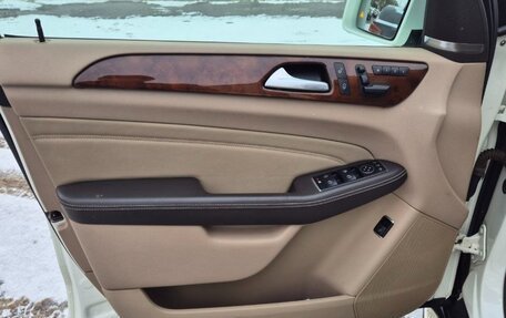 Mercedes-Benz M-Класс, 2012 год, 1 900 000 рублей, 7 фотография