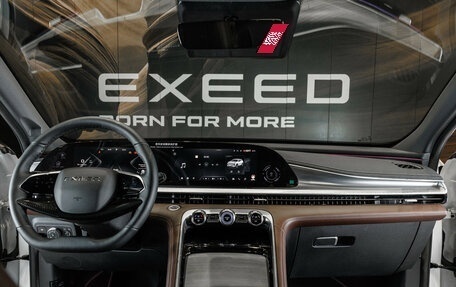 CheryExeed TXL, 2025 год, 3 930 000 рублей, 17 фотография