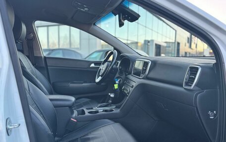 KIA Sportage IV рестайлинг, 2020 год, 2 440 000 рублей, 9 фотография