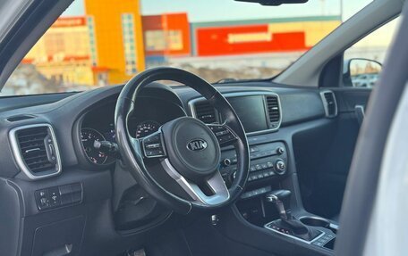 KIA Sportage IV рестайлинг, 2020 год, 2 440 000 рублей, 18 фотография