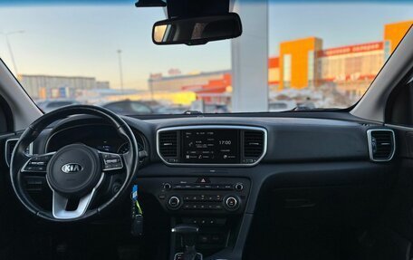 KIA Sportage IV рестайлинг, 2020 год, 2 440 000 рублей, 28 фотография