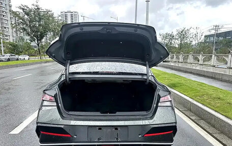 Hyundai Elantra, 2025 год, 1 756 000 рублей, 15 фотография