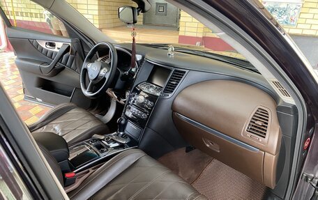 Infiniti FX II, 2009 год, 1 630 000 рублей, 12 фотография