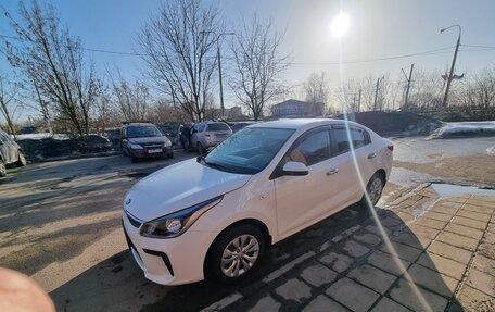 KIA Rio IV, 2017 год, 890 000 рублей, 6 фотография