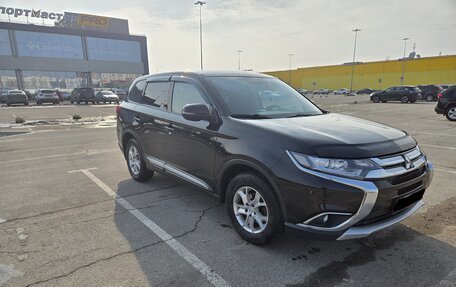 Mitsubishi Outlander III рестайлинг 3, 2018 год, 2 100 000 рублей, 7 фотография