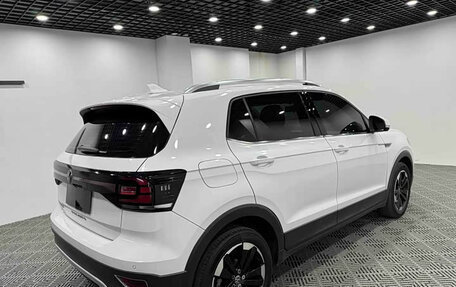 Volkswagen T-Cross I, 2021 год, 1 430 077 рублей, 4 фотография