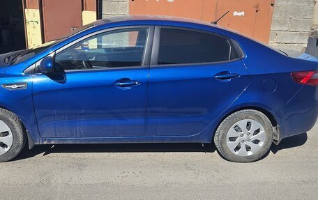 KIA Rio III рестайлинг, 2013 год, 1 100 000 рублей, 3 фотография
