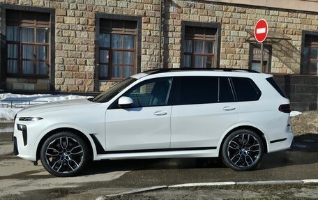 BMW X7, 2023 год, 16 000 000 рублей, 3 фотография