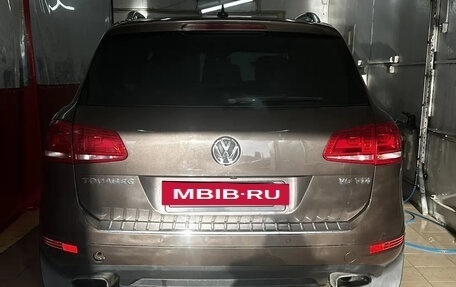 Volkswagen Touareg III, 2013 год, 2 370 000 рублей, 3 фотография