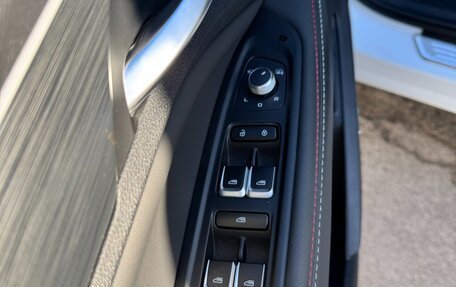 Geely Tugella FY11, 2023 год, 2 950 000 рублей, 13 фотография