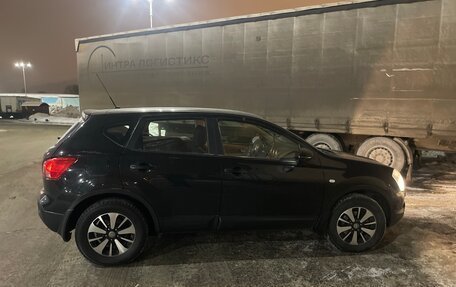 Nissan Qashqai, 2008 год, 800 000 рублей, 2 фотография