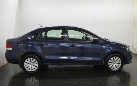 Volkswagen Polo VI (EU Market), 2011 год, 654 830 рублей, 4 фотография