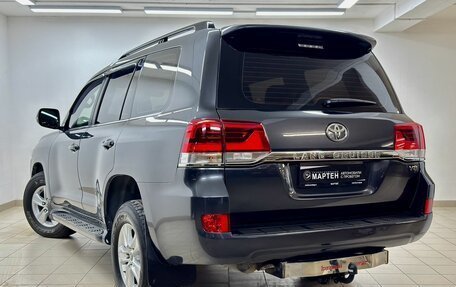 Toyota Land Cruiser 200, 2016 год, 4 999 000 рублей, 4 фотография