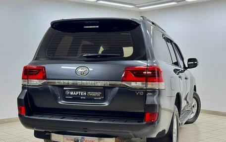 Toyota Land Cruiser 200, 2016 год, 4 999 000 рублей, 6 фотография