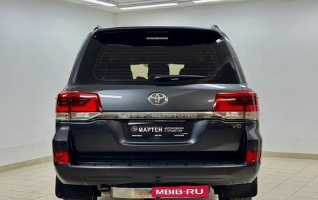 Toyota Land Cruiser 200, 2016 год, 4 999 000 рублей, 5 фотография