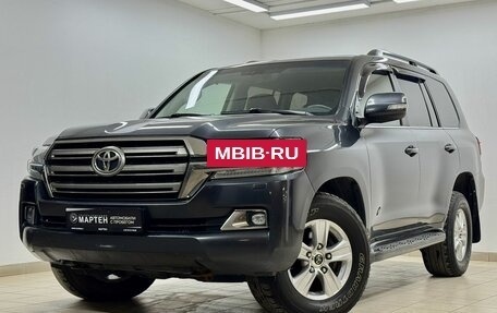 Toyota Land Cruiser 200, 2016 год, 4 999 000 рублей, 7 фотография