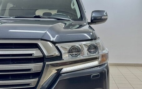 Toyota Land Cruiser 200, 2016 год, 4 999 000 рублей, 8 фотография