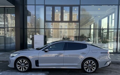 KIA Stinger I, 2017 год, 2 240 000 рублей, 8 фотография
